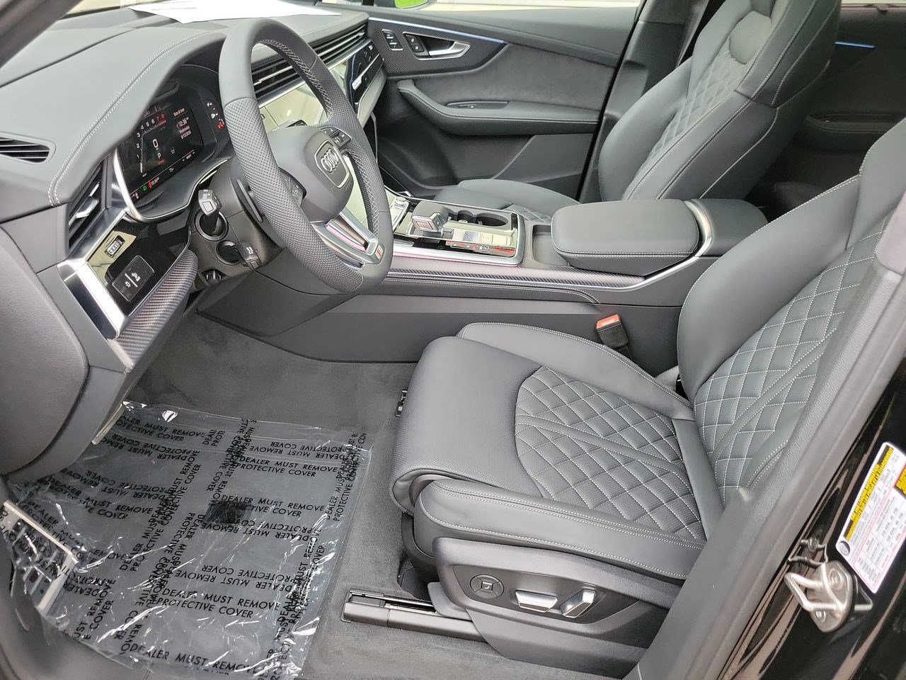 New 2026 Audi SQ7 Prestige AWD/4WD image 2