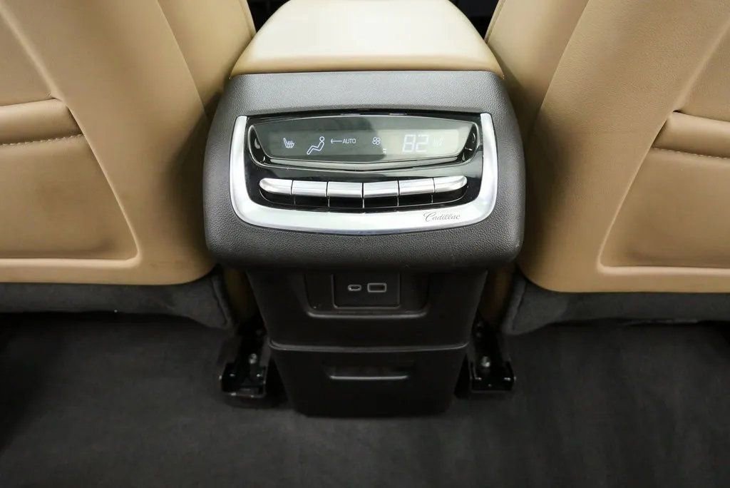 Used 2023 Cadillac XT6 Sport w/ Platinum Package AWD/4WD image 21