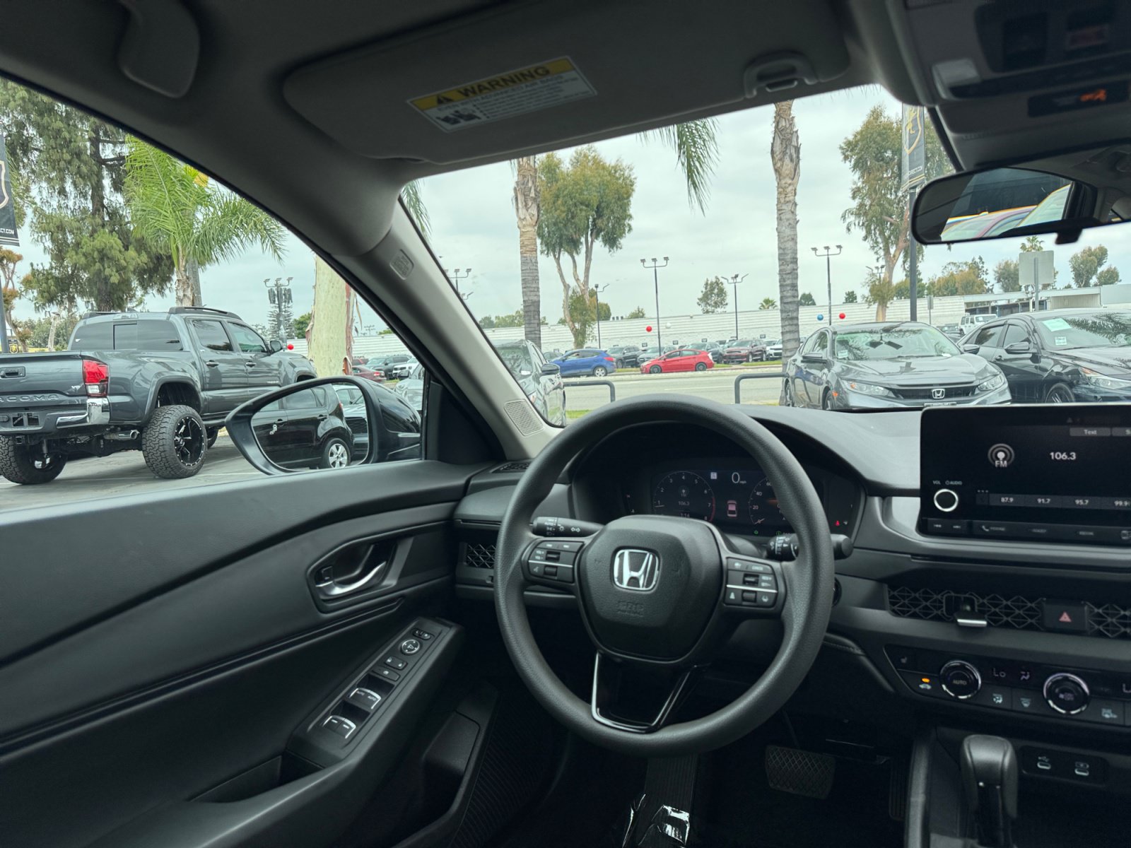 Used 2025 Honda Accord SE image 17