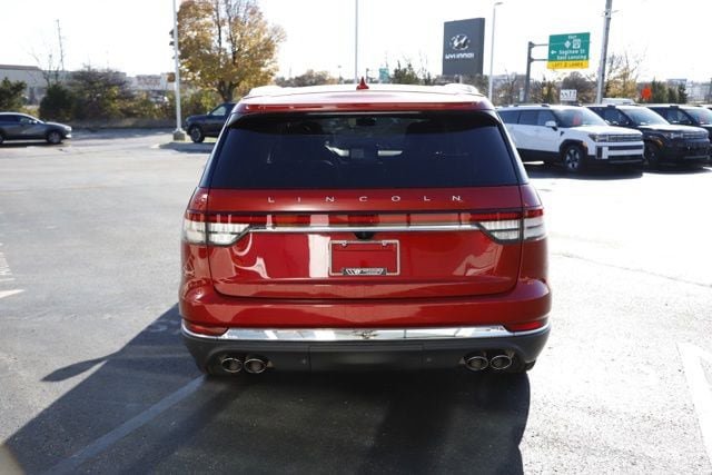 Used 2020 Lincoln Aviator Reserve w/ Equipment Group 202A AWD/4WD image 6