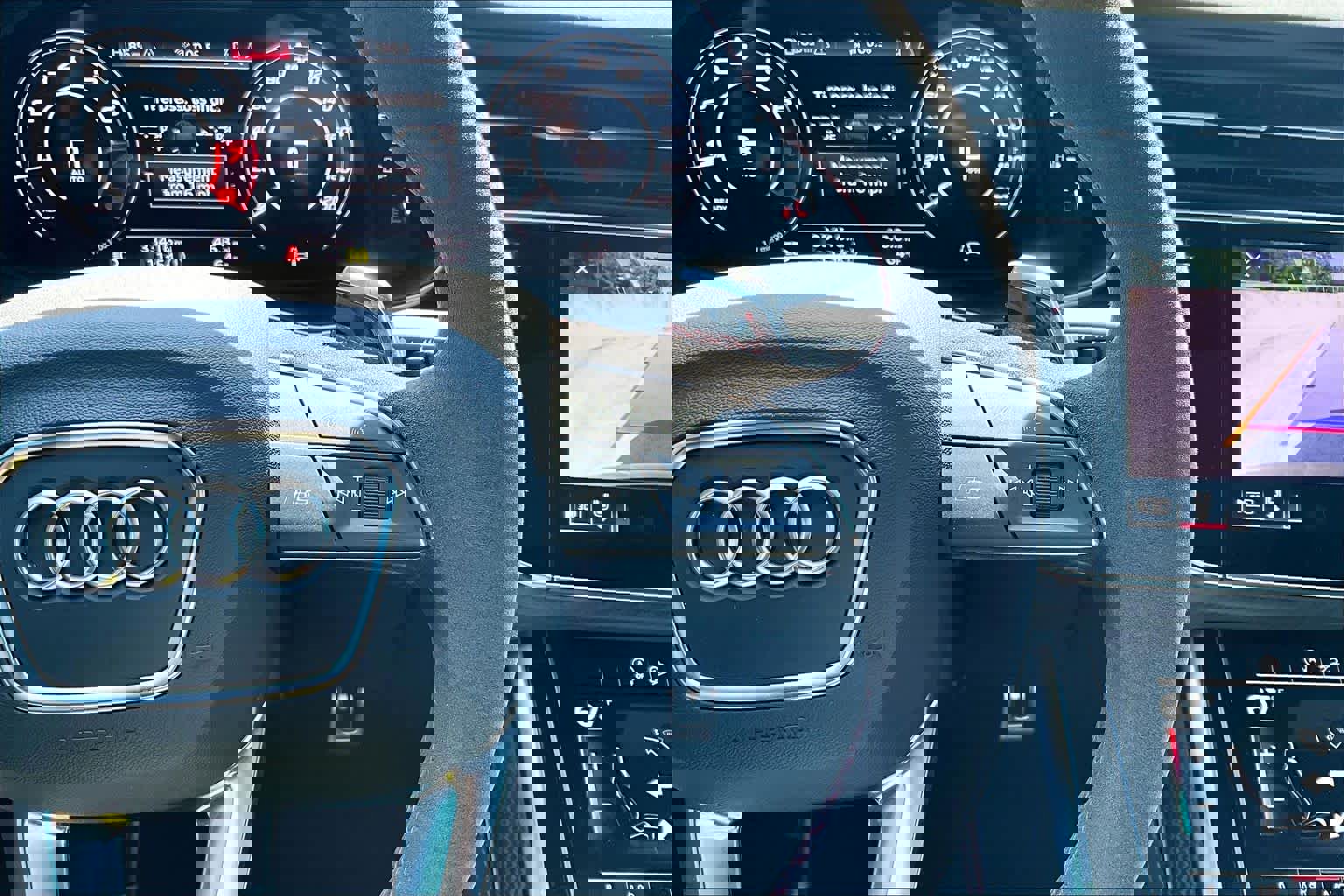 Used 2023 Audi RS Q8 AWD/4WD image 24