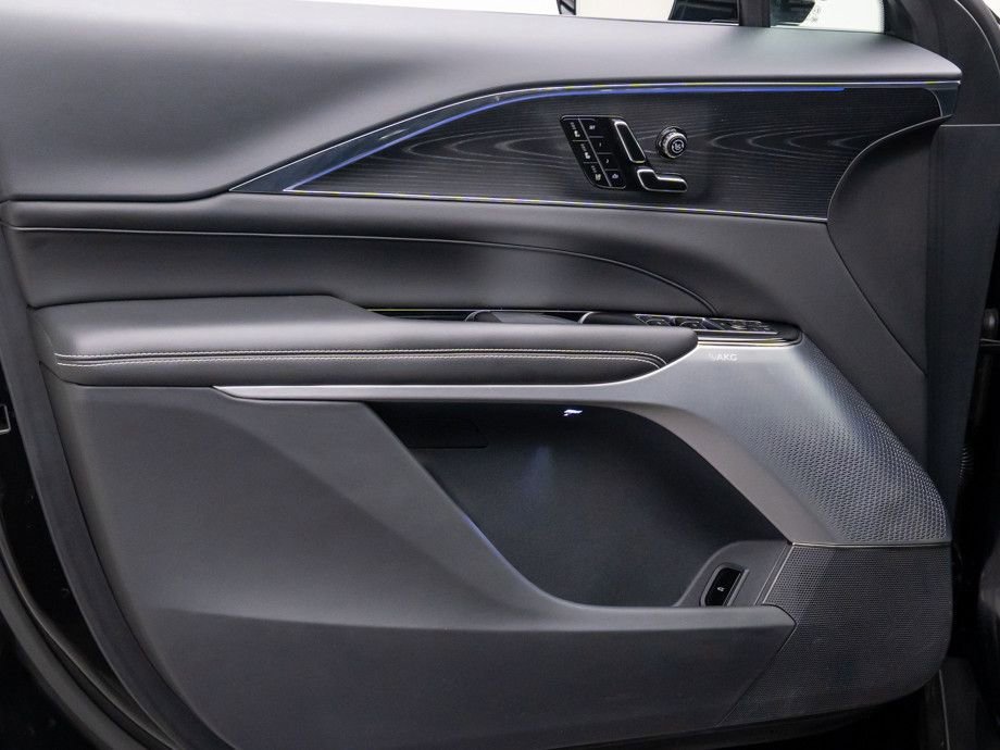 Certified 2024 Cadillac Lyriq Luxury w/ LPO, Floor Liner Package image 15