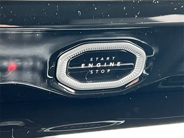 New 2026 Jeep Grand Cherokee Altitude image 27