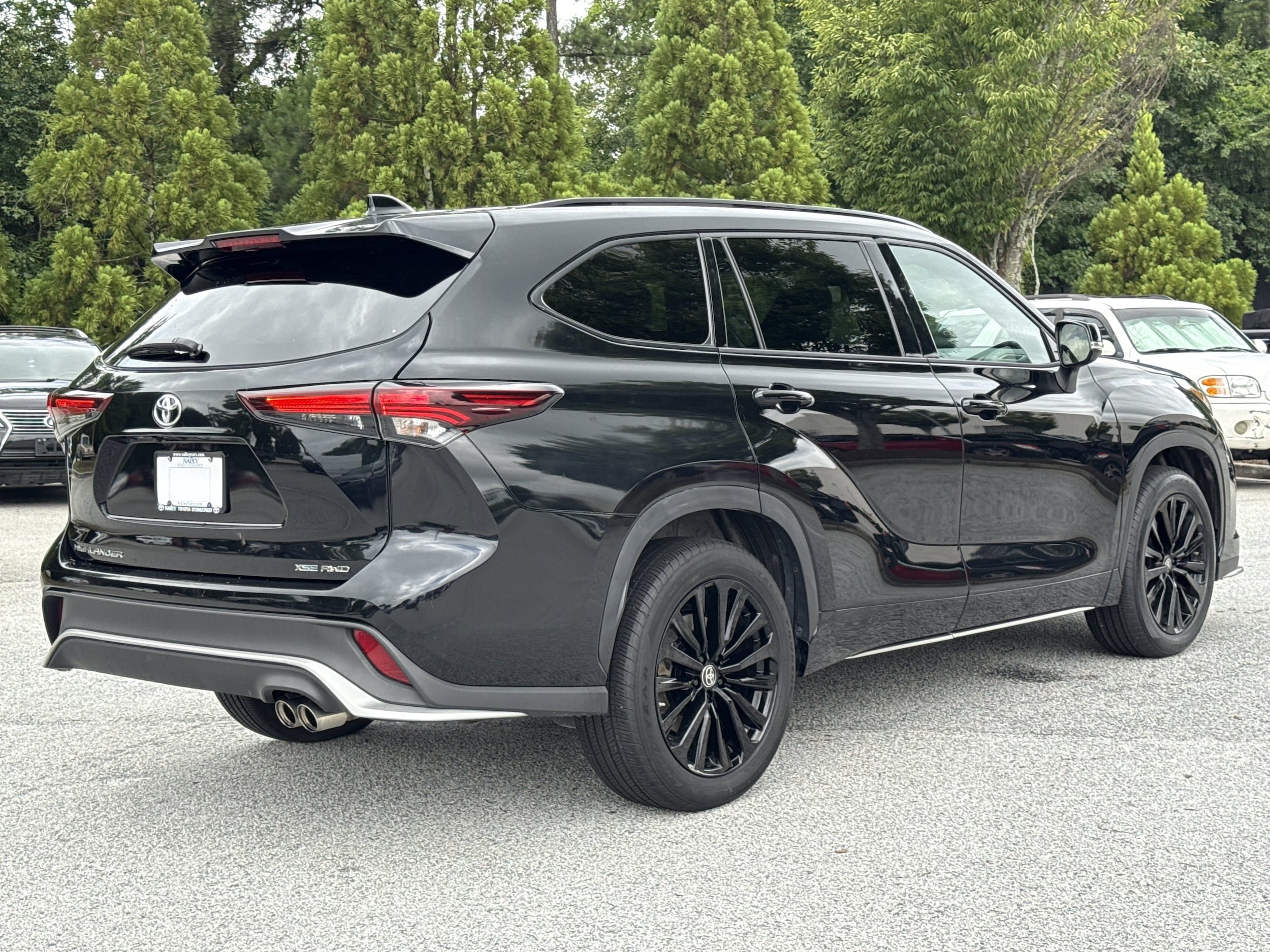 Certified 2025 Toyota Highlander XSE AWD/4WD image 30