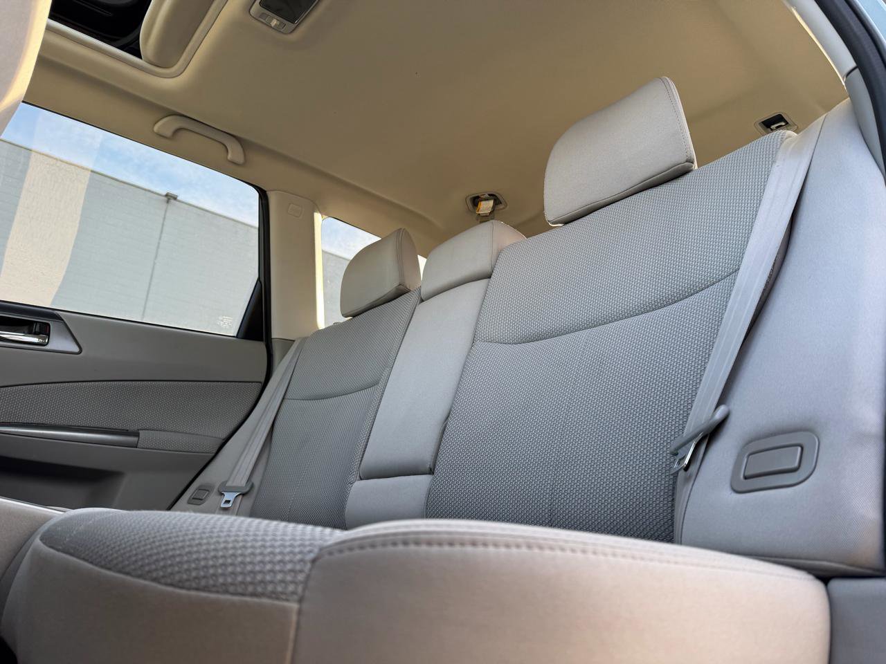 Used 2013 Subaru Forester 2.5X Premium AWD/4WD image 9