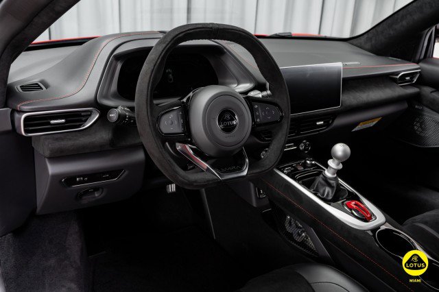 New 2025 Lotus Emira image 32