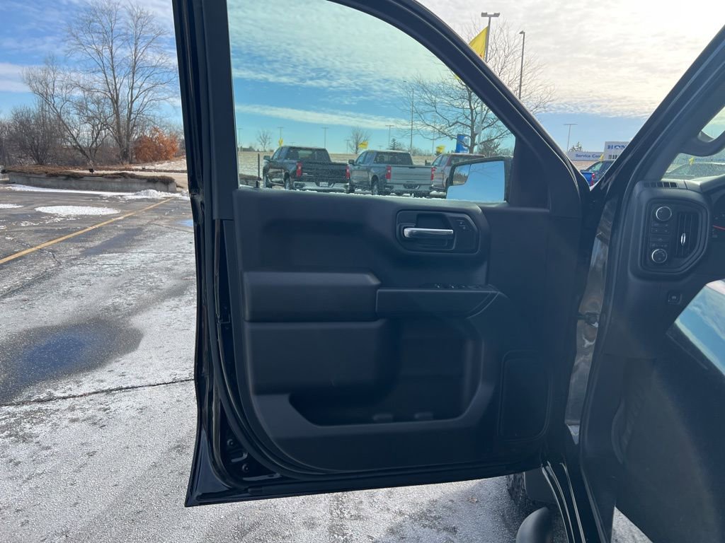 New 2025 Chevrolet Silverado 1500 Custom Trail Boss image 7