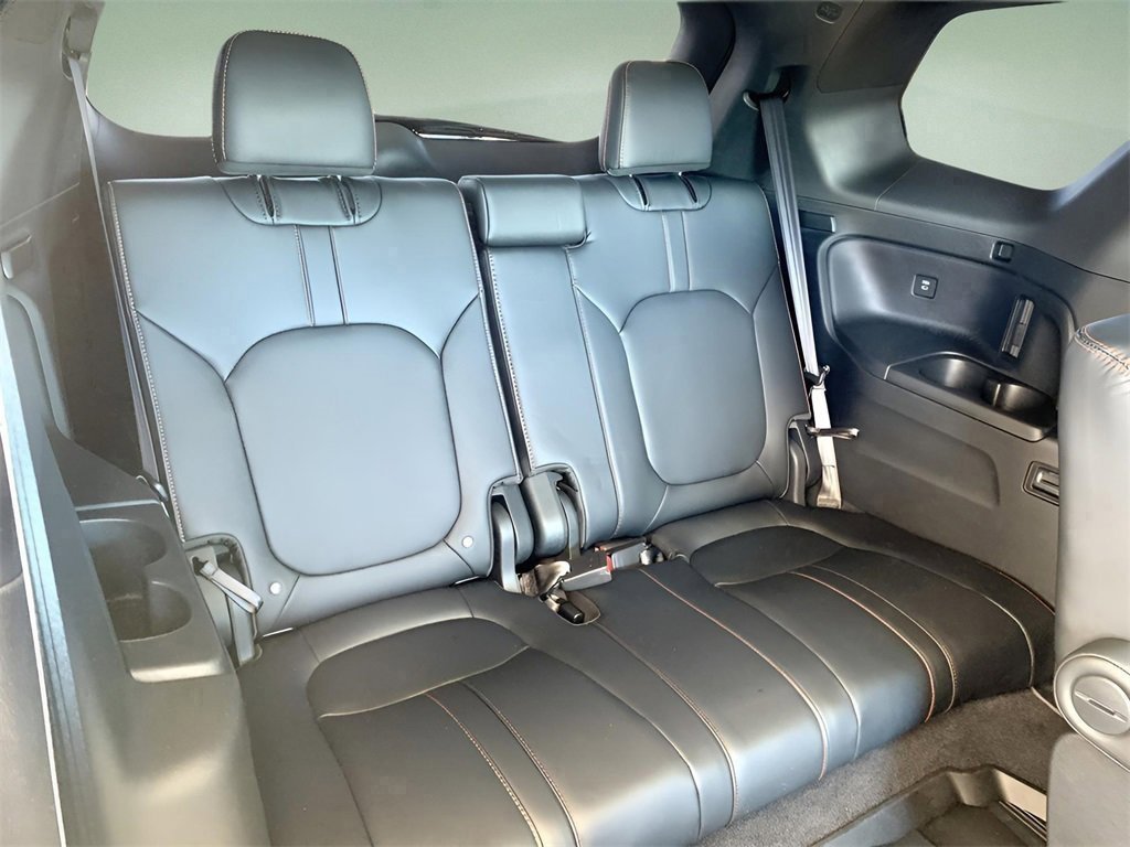 Used 2025 Honda Pilot TrailSport image 28