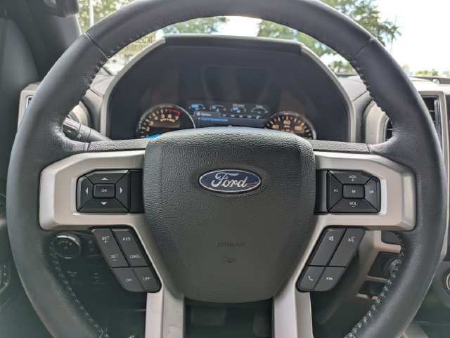 Used 2018 Ford F150 Lariat w/ Equipment Group 502A Luxury AWD/4WD image 25