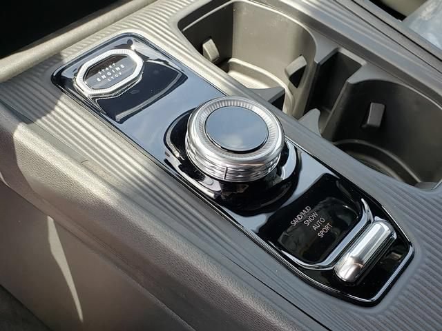 New 2026 Jeep Cherokee Laredo AWD/4WD image 11
