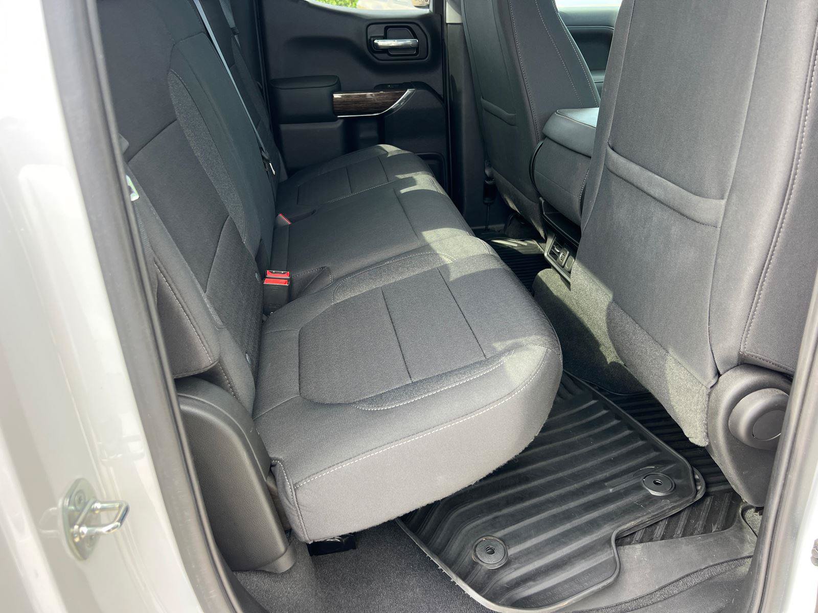 Used 2022 GMC Sierra 1500 SLE RWD image 15