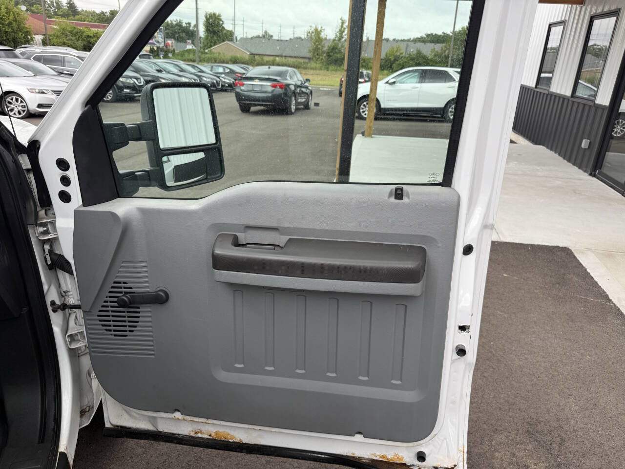 Used 2013 Ford F250 XL w/ XL Value Pkg image 12