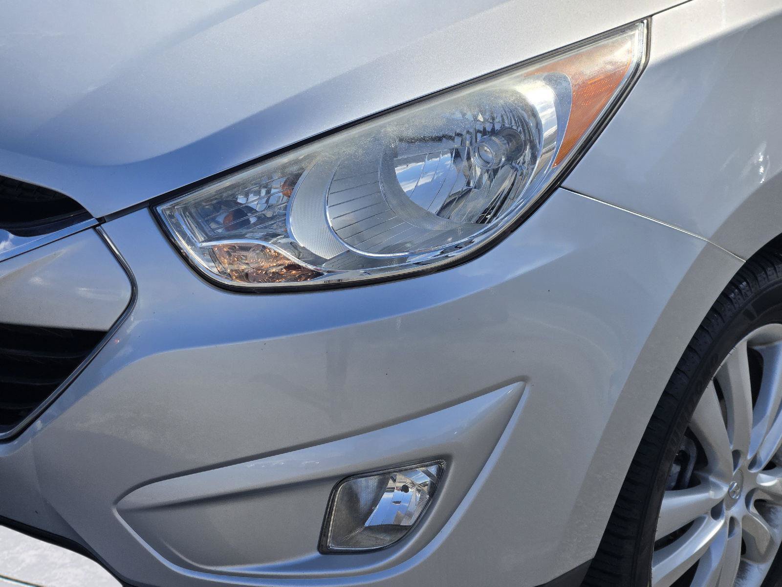 Used 2013 Hyundai Tucson Limited FWD image 10