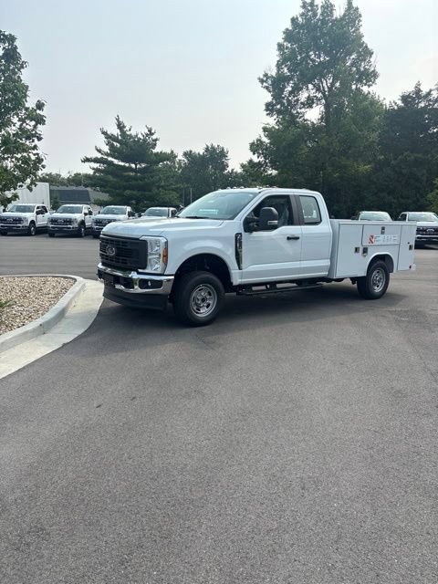 New 2026 Ford F250 XL w/ XL Chrome Package AWD/4WD image 10