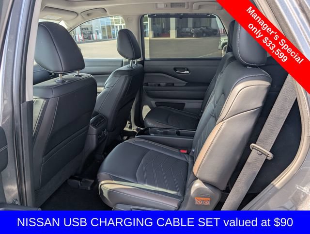 Used 2023 Nissan Pathfinder Platinum w/ Lighting Package (N93) AWD/4WD image 10