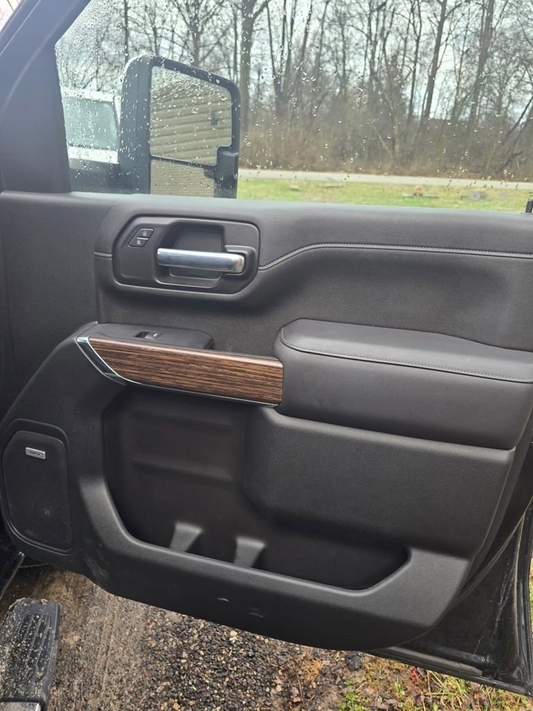 Used 2021 Chevrolet Silverado 3500 High Country image 15