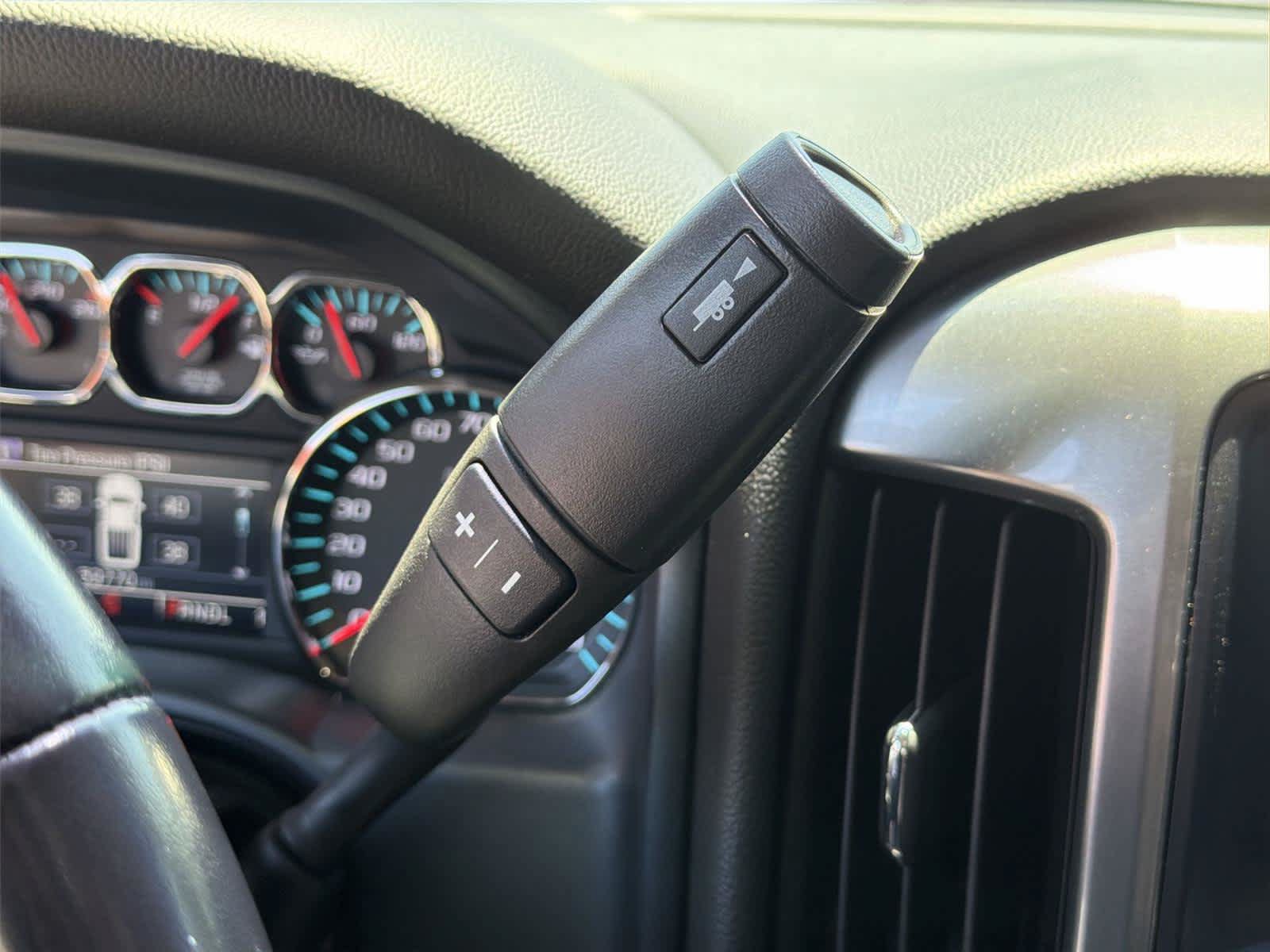 Used 2019 Chevrolet Silverado 2500 LT AWD/4WD image 19