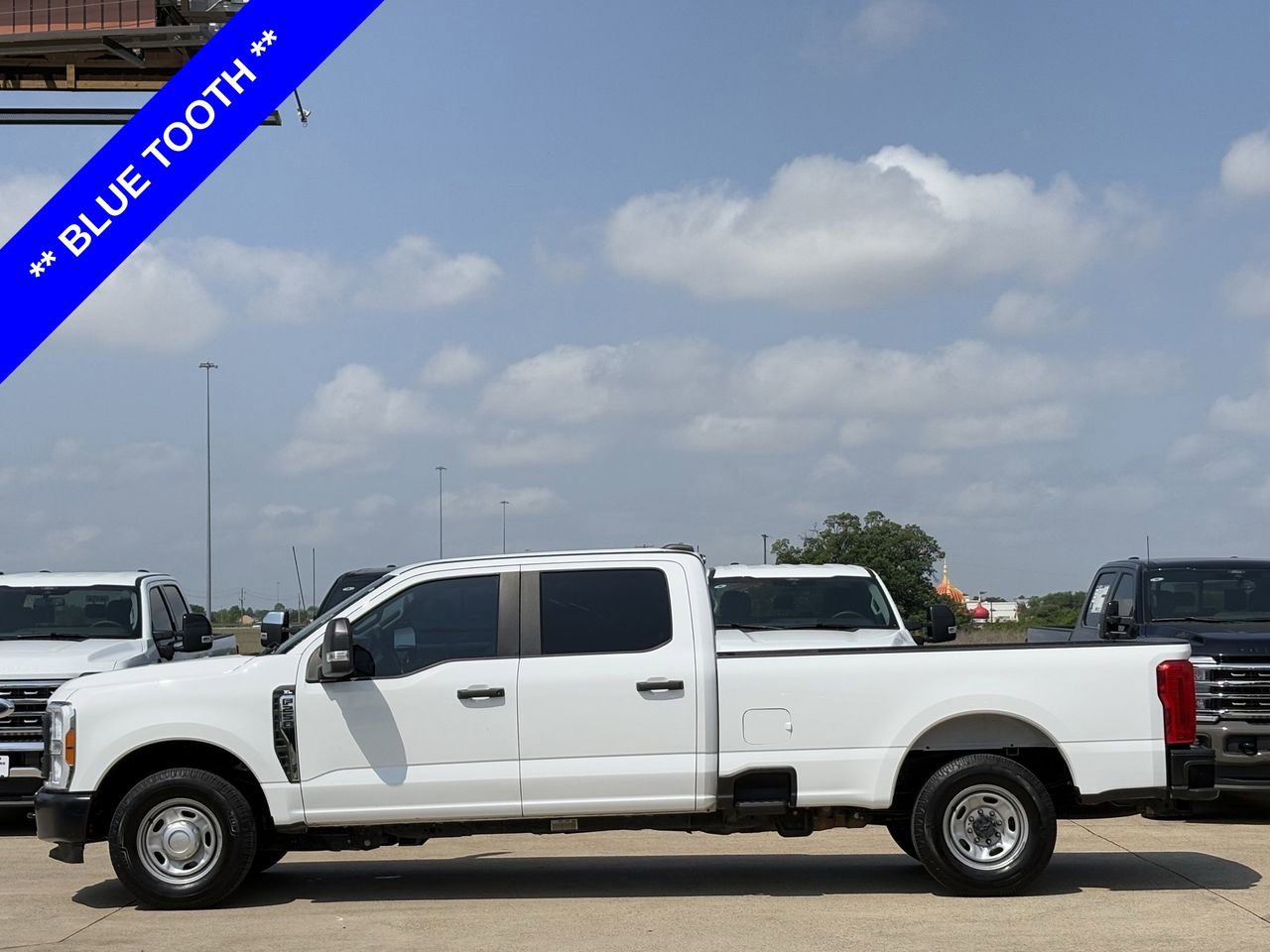 Used 2023 Ford F250 XL image 3
