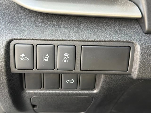 Used 2024 Mitsubishi Eclipse Cross SE AWD/4WD image 31