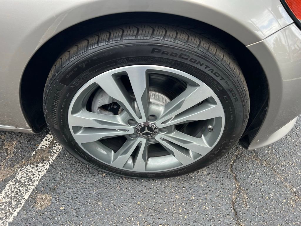 Used 2019 Mercedes-Benz C 300 4MATIC Sedan image 30