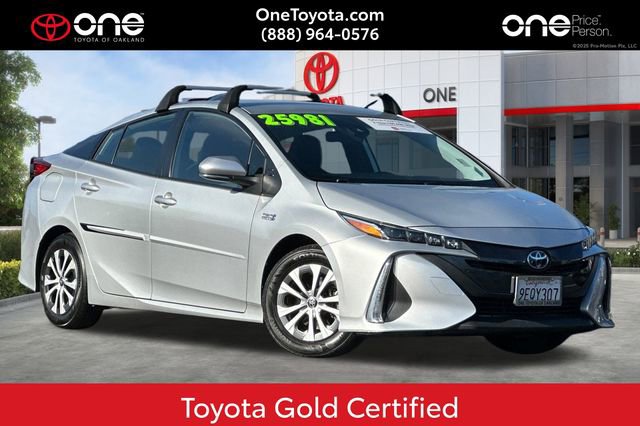 Certified 2022 Toyota Prius Prime XLE