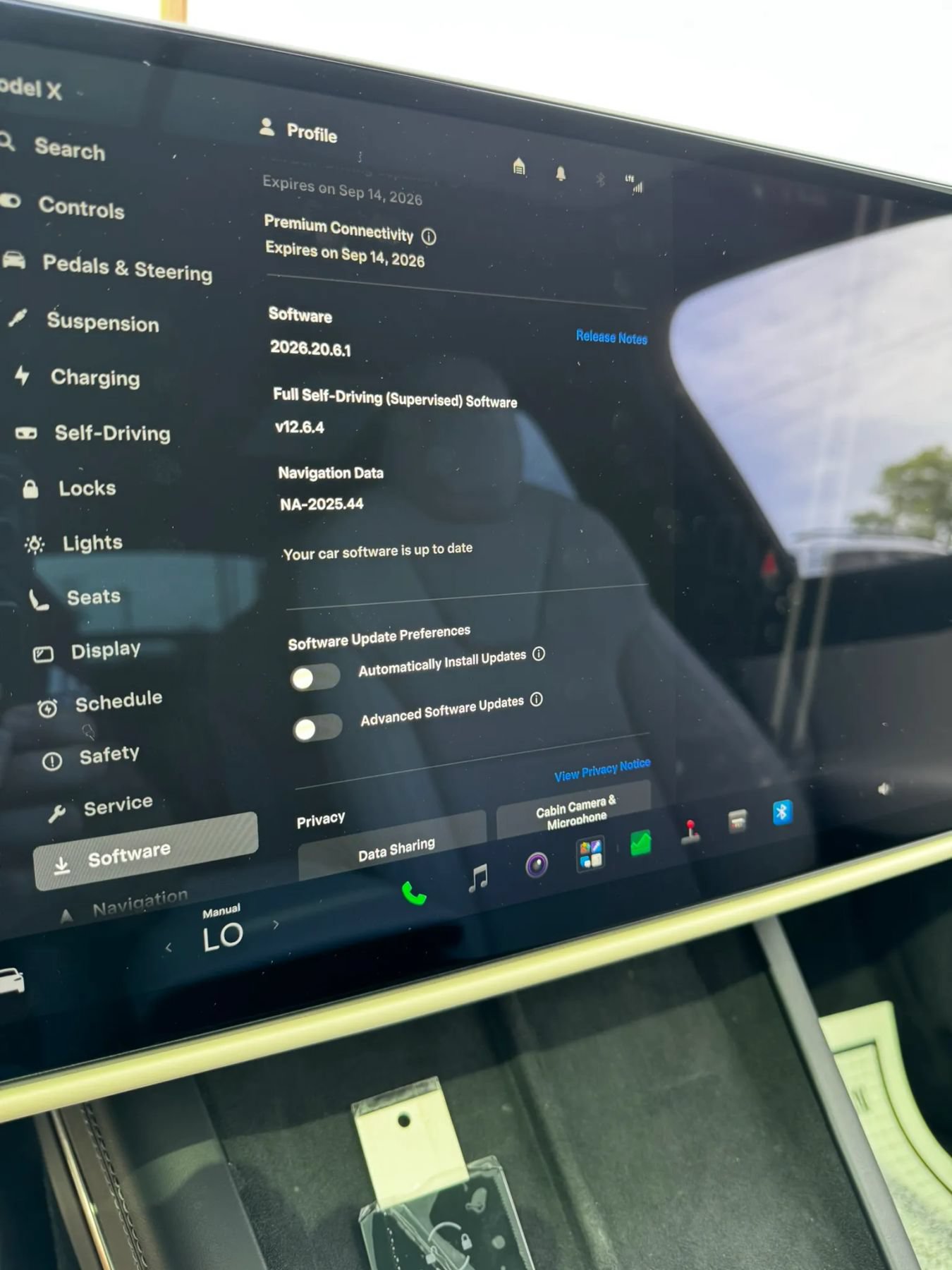 Used 2022 Tesla Model X AWD/4WD image 47