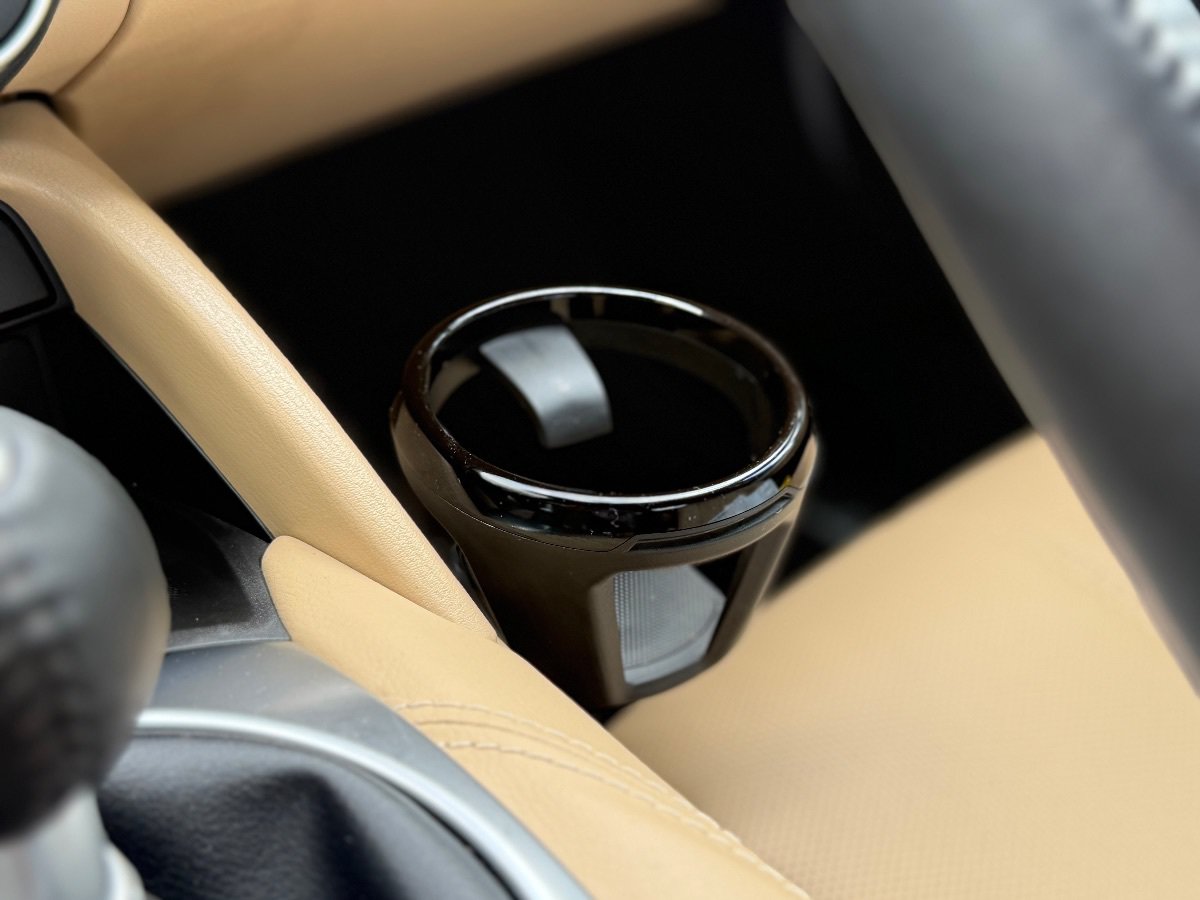 Used 2025 MAZDA MX-5 Miata RF Grand Touring RWD image 35