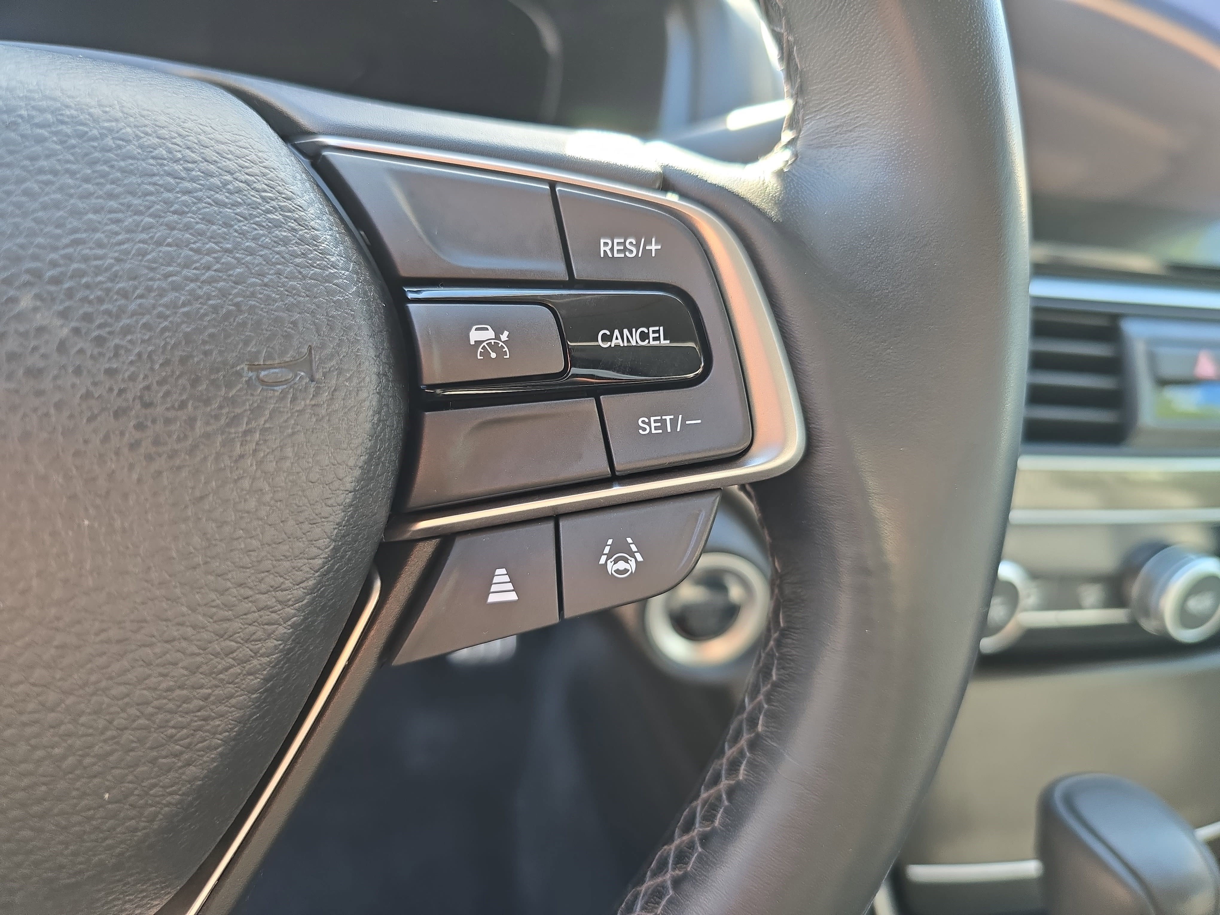Certified 2022 Honda Accord Sport Special Edition image 18