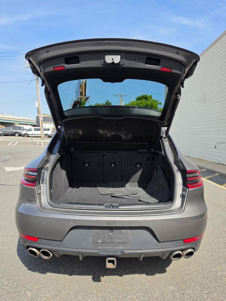 Used 2015 Porsche Macan S AWD/4WD image 9