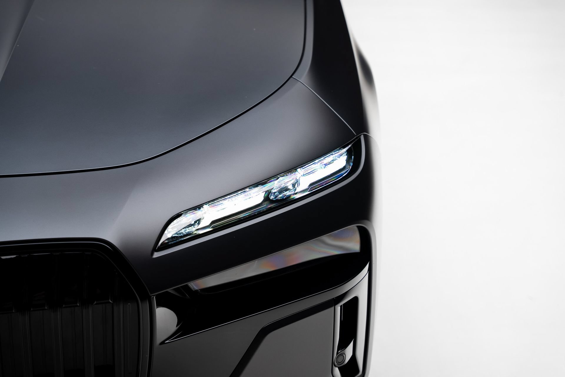 Used 2023 BMW i7 xDrive60 AWD/4WD image 11