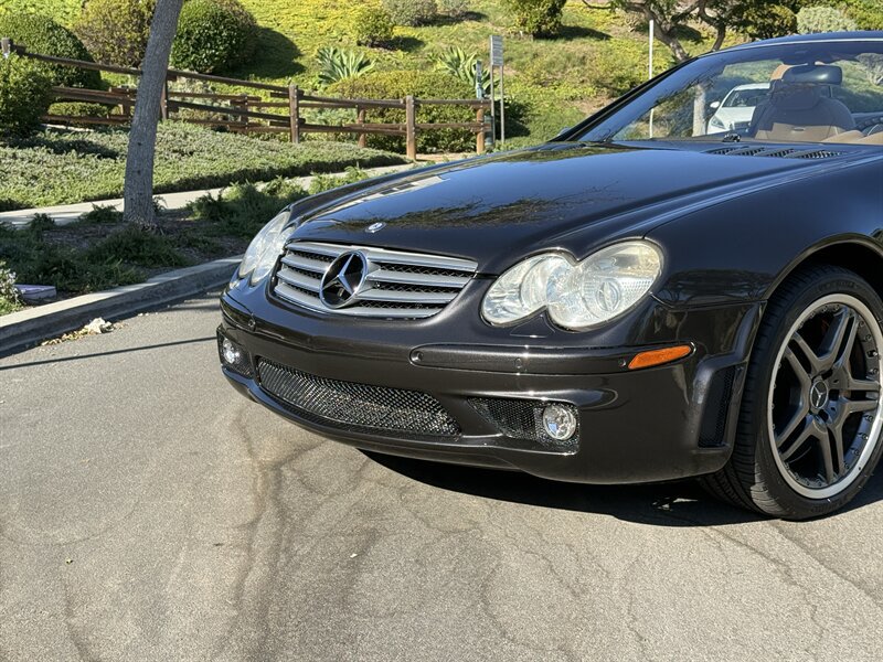 Used 2006 Mercedes-Benz SL 65 AMG image 3