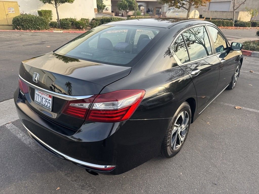 Used 2016 Honda Accord LX image 3