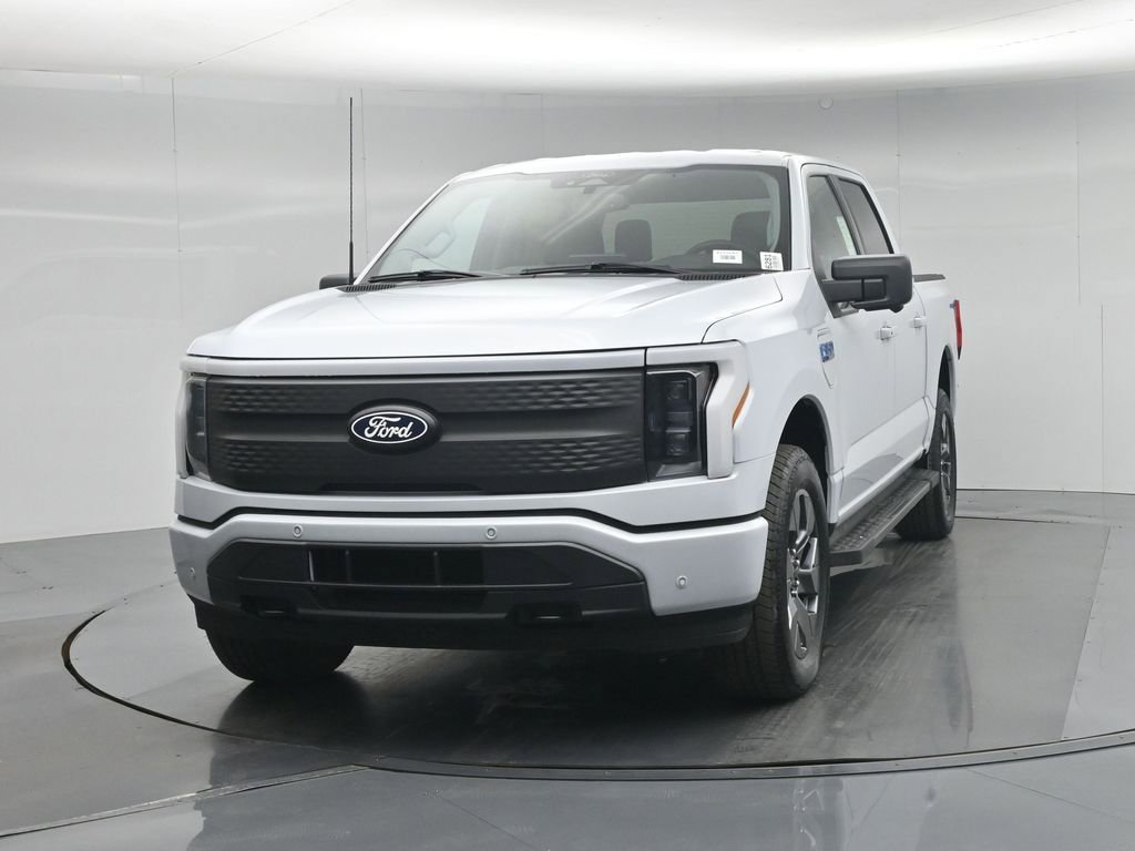 New 2025 Ford F150 Lightning Flash AWD/4WD image 55