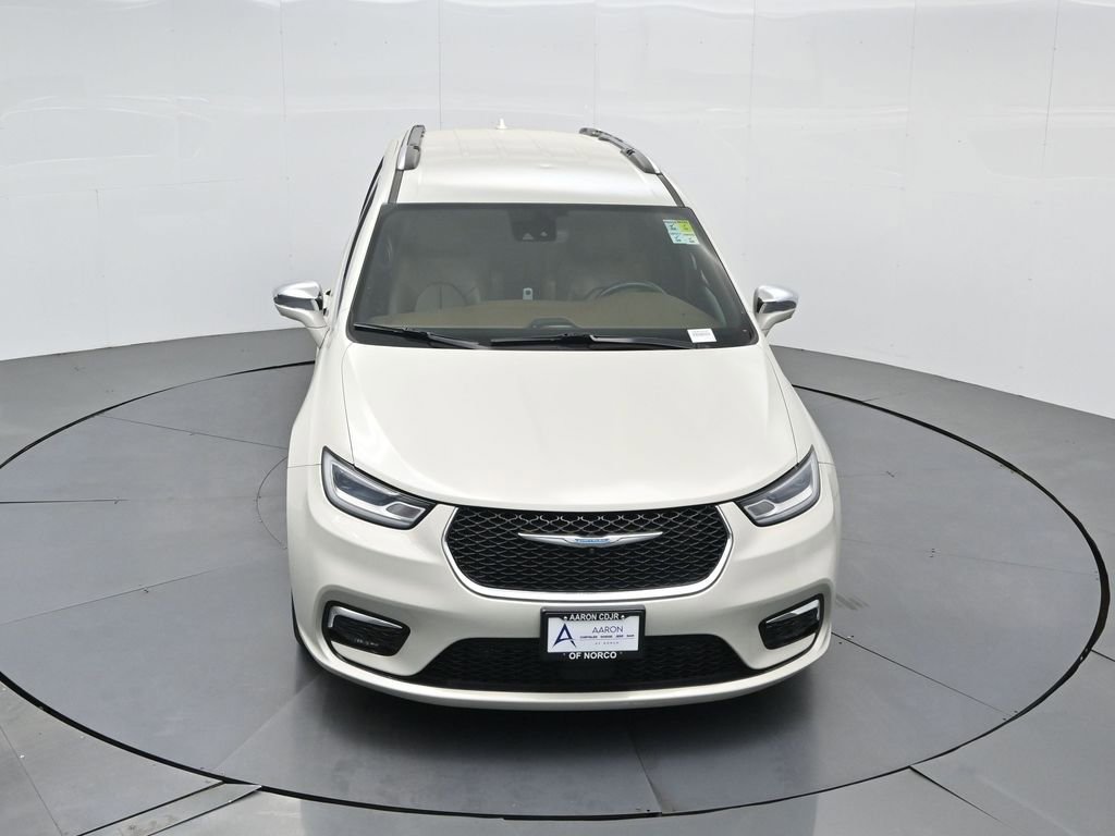 Used 2021 Chrysler Pacifica Limited w/ Premium & Safety Sphere Group image 52