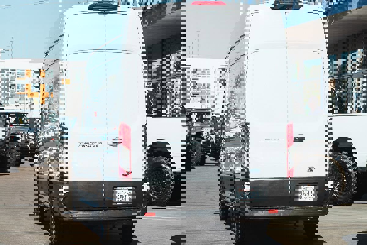 Used 2022 Ford Transit 250 148 High Roof Extended w/ Load Area Protection Package image 8