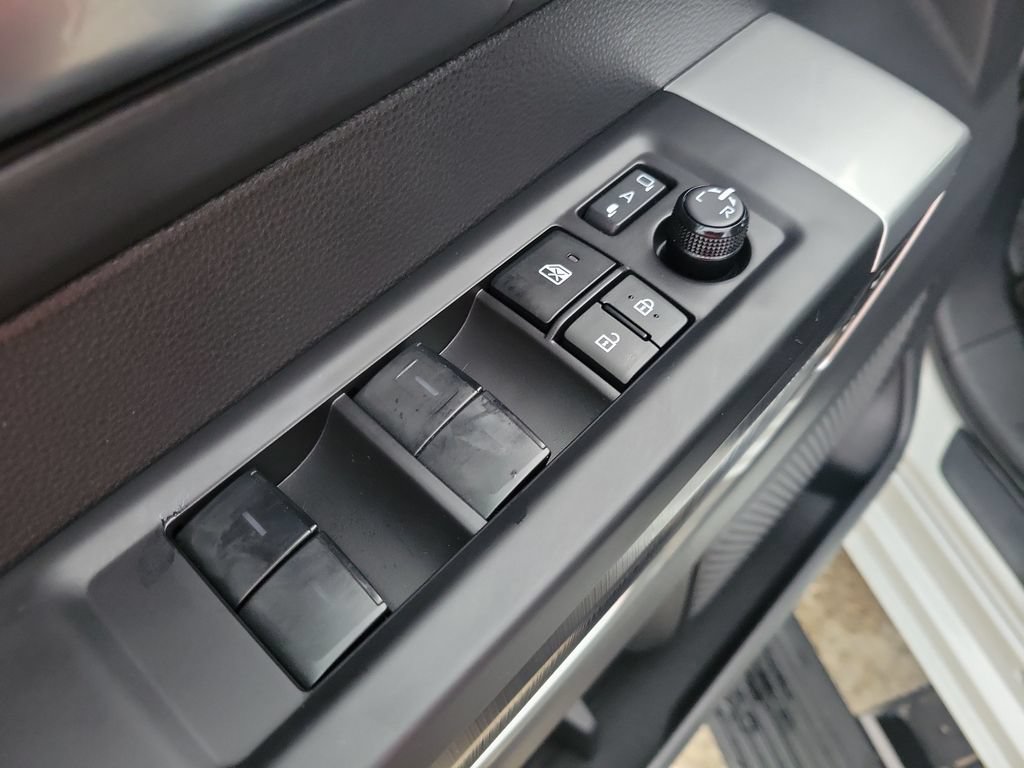 Certified 2024 Toyota Sequoia Platinum AWD/4WD image 13