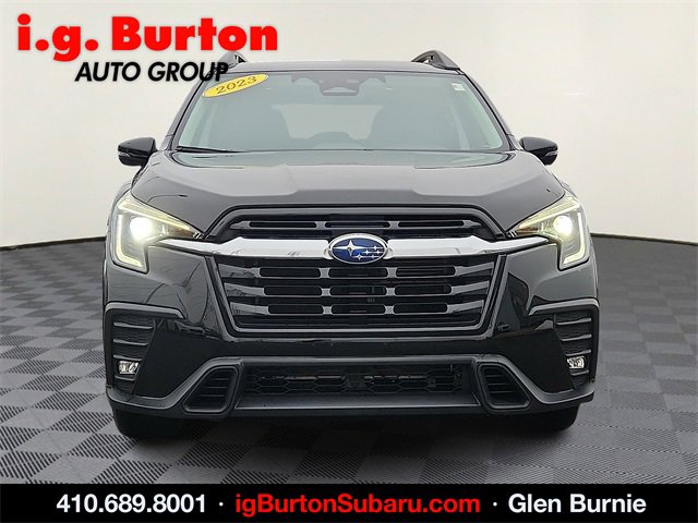 Used 2023 Subaru Ascent Limited image 2