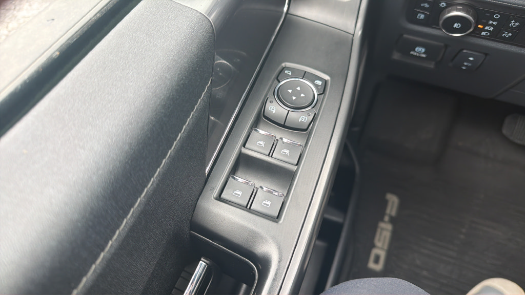 Certified 2024 Ford F150 Lariat AWD/4WD image 27