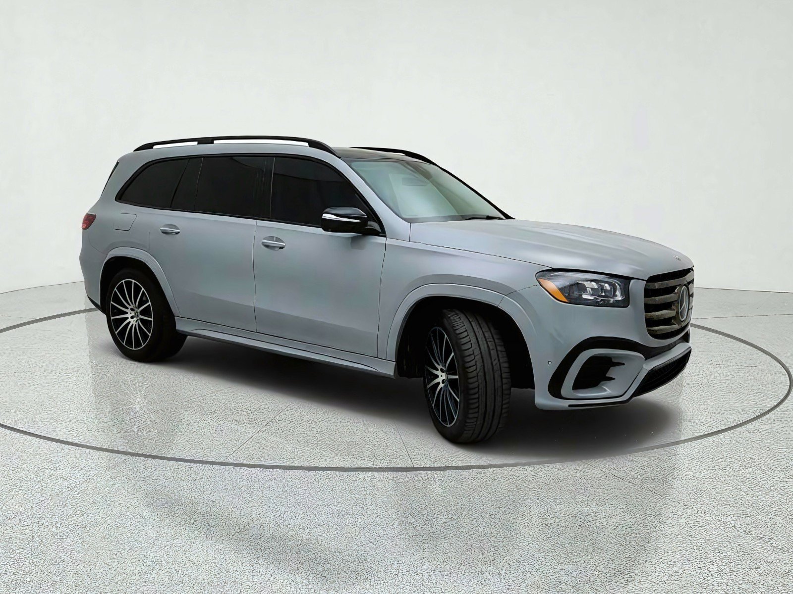 Certified 2024 Mercedes-Benz GLS 450 4MATIC image 5