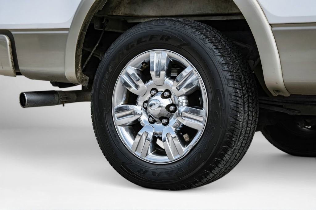 Used 2010 Ford F150 Lariat image 48