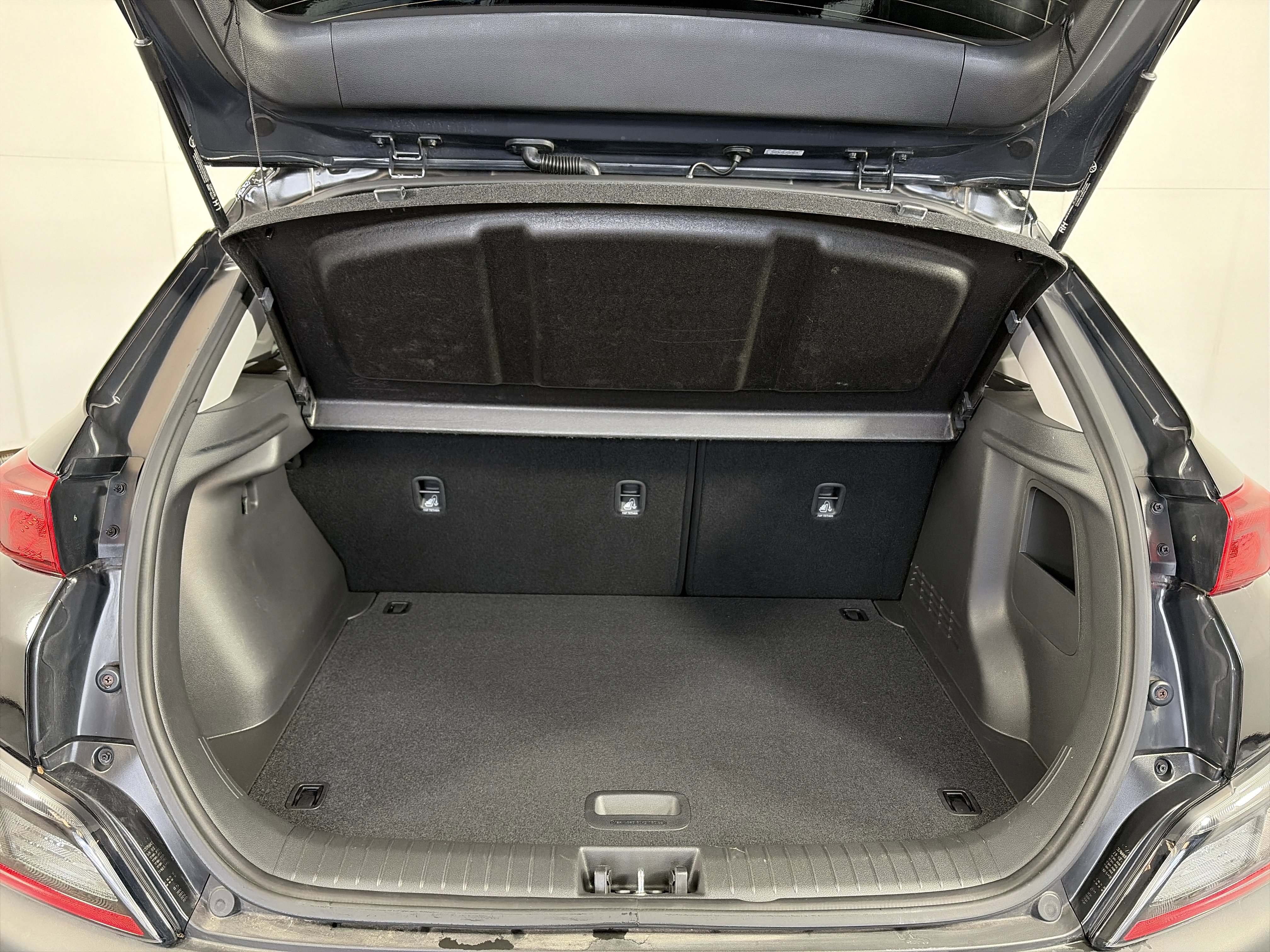 Used 2023 Hyundai Kona SEL image 14