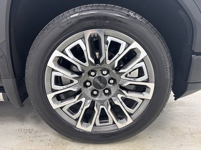 Used 2025 GMC Sierra 1500 Denali Ultimate image 38
