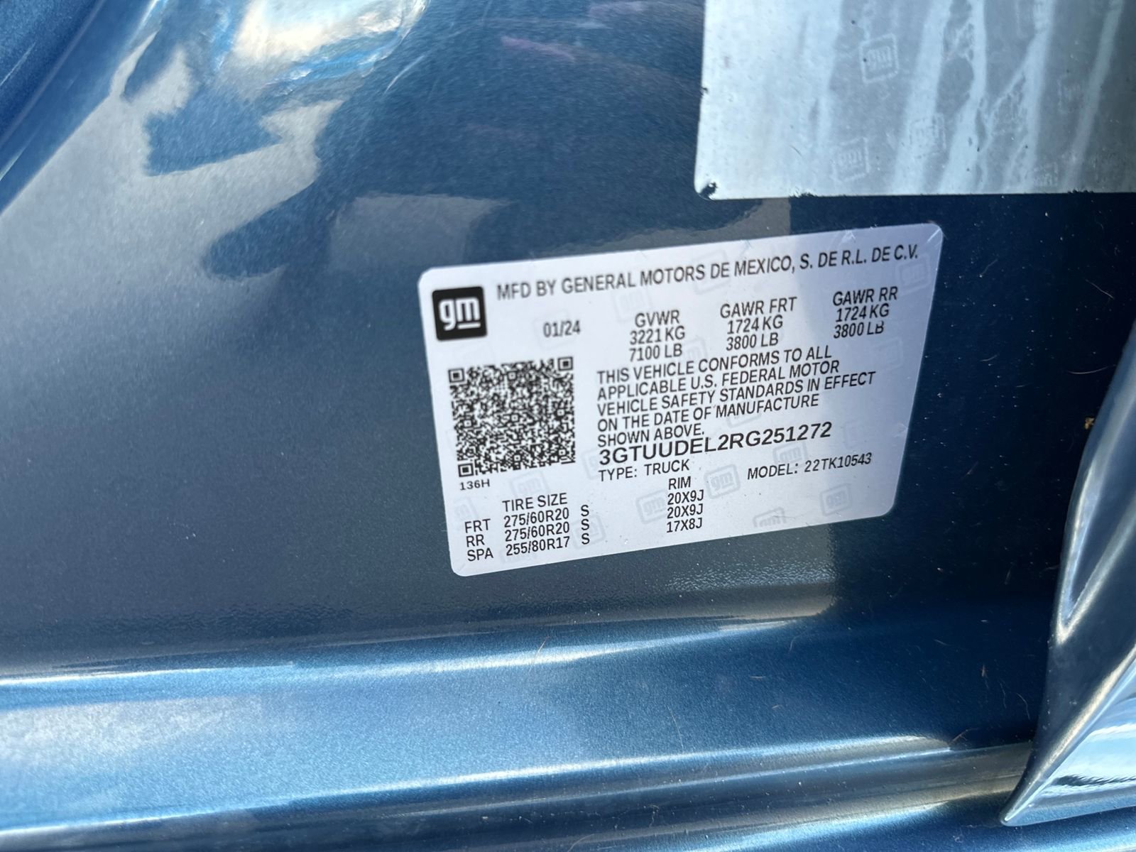 Used 2024 GMC Sierra 1500 SLT w/ SLT Premium Plus Package image 29