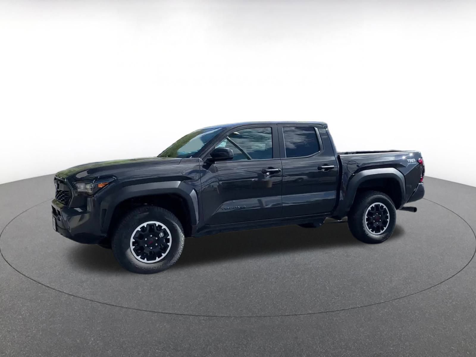 Used 2025 Toyota Tacoma TRD Off-Road image 8