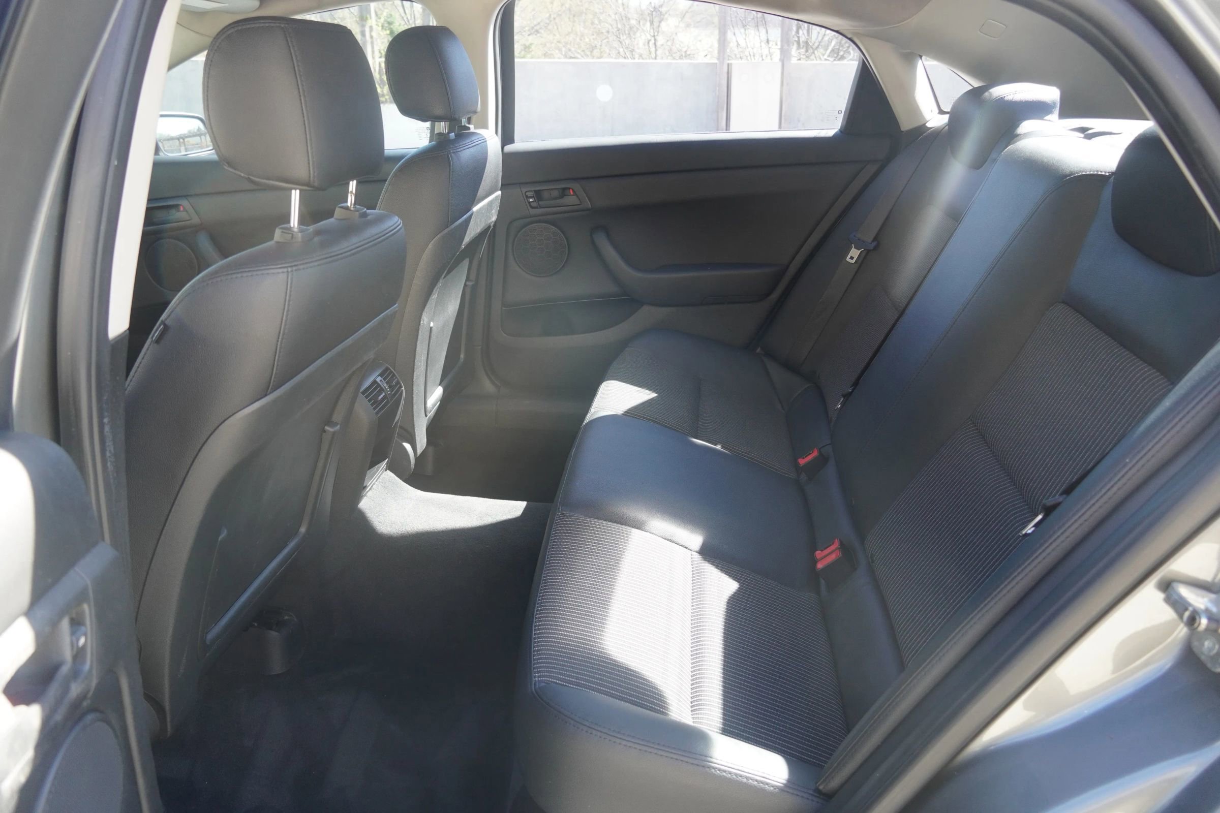 Used 2013 Chevrolet Caprice RWD image 32