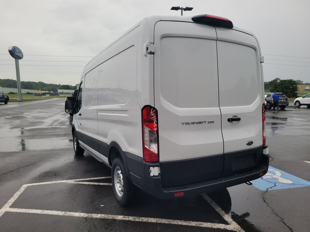 New 2025 Ford Transit 250 148 Medium Roof w/ Load Area Protection Package image 5