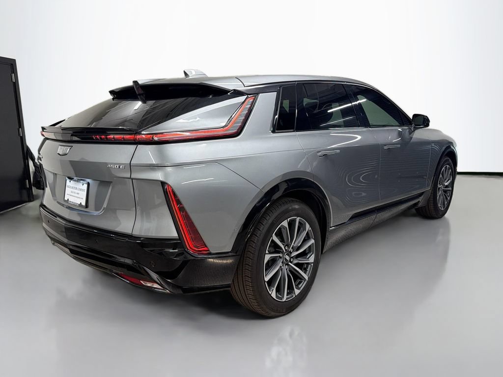 Used 2024 Cadillac Lyriq Sport RWD image 9