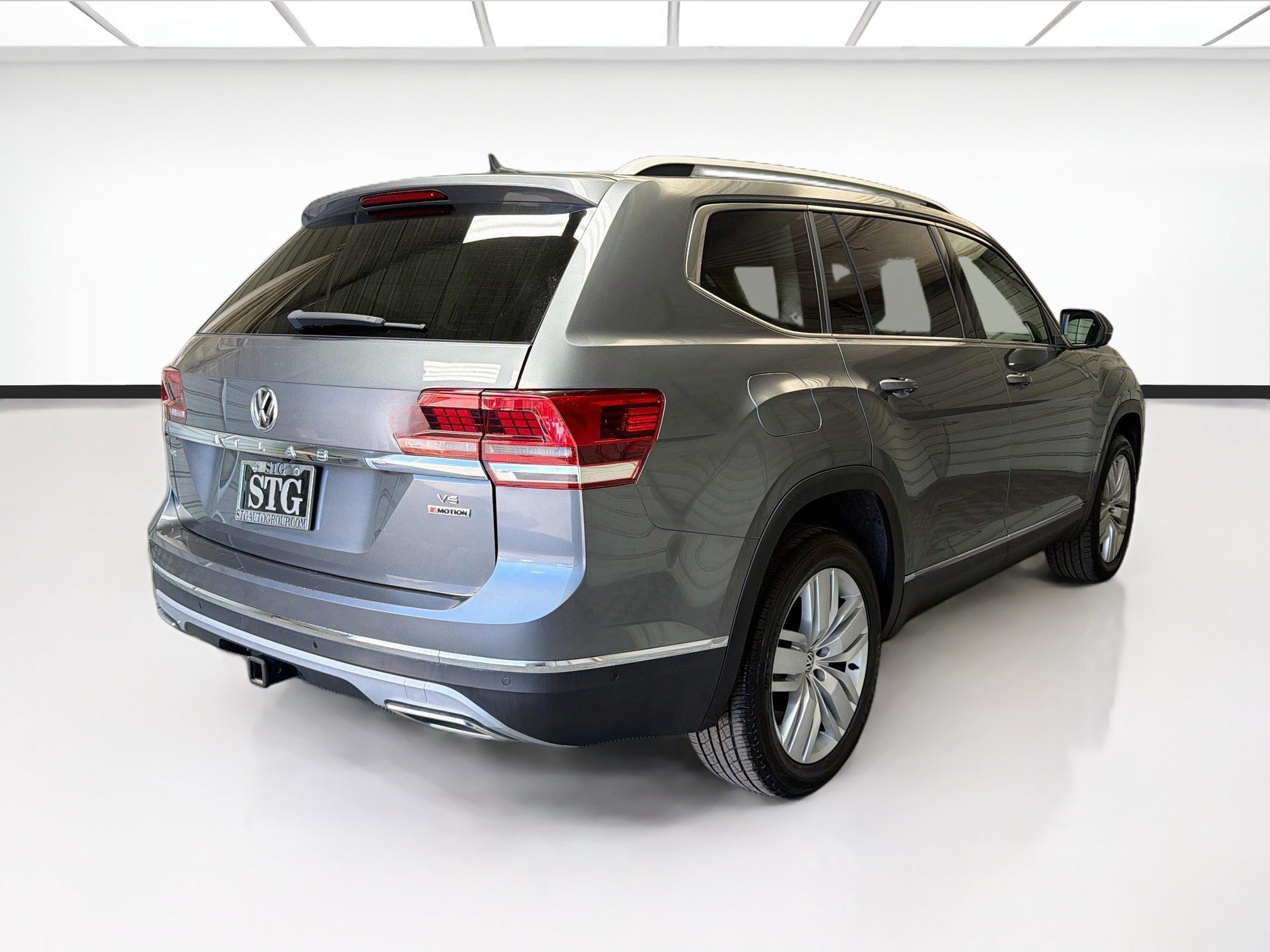 Used 2019 Volkswagen Atlas SEL Premium AWD/4WD image 4