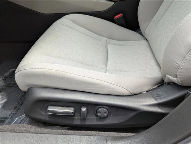 Certified 2025 Honda Accord SE image 4