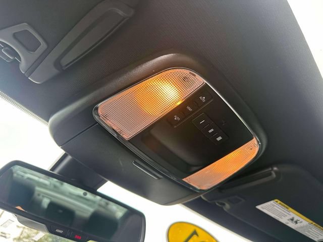 Used 2021 Dodge Charger Scat Pack RWD image 32